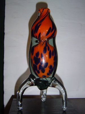 Unfortunately the legs cracked...